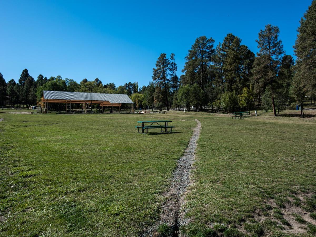 Apache Village 6, King Studio With Sleeper Sofa, Sleeps 3 Ruidoso Buitenkant foto
